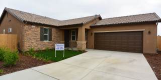 3 bedroom 2 bathroom in Ashton Park gated community NW Visalia! Gallery 1