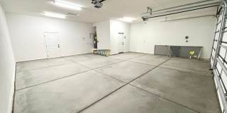 Beautiful 3 Bedroom Home on Desert Lakes Golf Course! Gallery 45