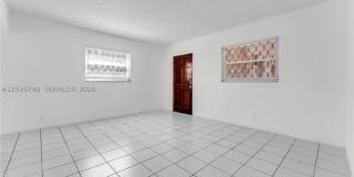 321 SW 1st Ct Gallery 20