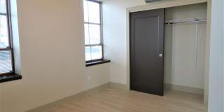 This is a Must See! Spacious 2bd/2ba with exceptional views. Lease includes Parking for 2 Vehicles. Gallery 8