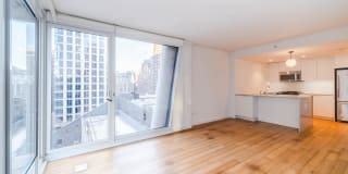 170 Amsterdam 170 Amsterdam Gallery 15