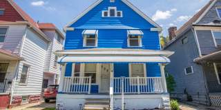 Newly Renovated 4BR/2BA - 1215 E 113th St Gallery 1