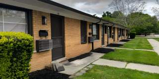 LONDON FALLS, LLC - MT CLEMENS - APARTMENTS Gallery 1