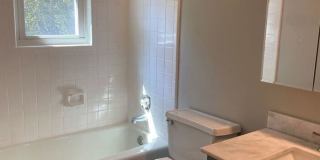 2100 Lawton Bluff Road Gallery 21