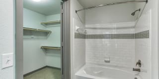 Windsor West Lemmon Gallery 21