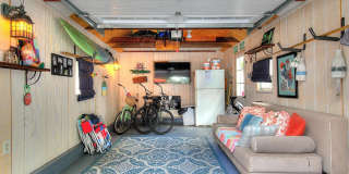 344 Euclid Avenue Gallery 21