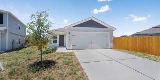 3940 Prairie Creek, New Braunfels, Texas 78132 Gallery 1