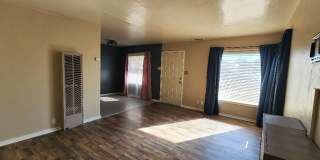 Charming 2 Bedroom 1 Bath Home in Vallejo Ready to Lease! Gallery 3