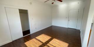 8th Street Apartments Gallery 18