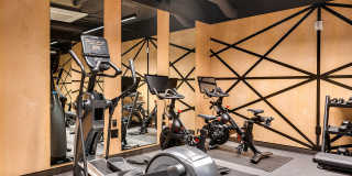 Jute Gallery 24