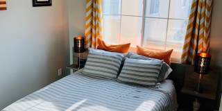 3 bed updated OB townhome, near beach Gallery 14