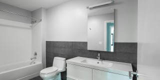 International Gallery 34