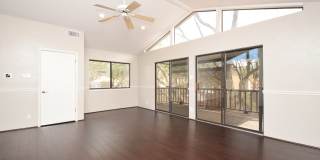 4/3 w/ Fenced yard & enclosed patio! Gallery 39