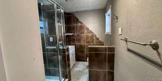double lake front 4/2 house with swimming pool Gallery 18