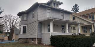 D098 - S West St 200 Gallery 1