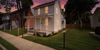 210 W BUCK Street Gallery 1