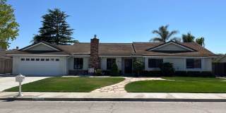 1090 Foxenwood Drive Gallery 3
