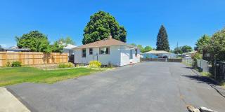 $2,495 - 3 Bed / 2 Bath Charming Home in Shadle Area with Utilities Included in Rent Gallery 32
