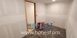 15 Thompson Street Gallery 32
