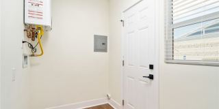 1946 Corson Street Gallery 13