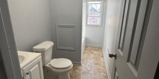 558 Holbrook Avenue Gallery 9