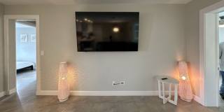 2500 11th Avenue Southwest Gallery 21