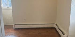 Spacious 2+ Bedroom House York City SD Gallery 20