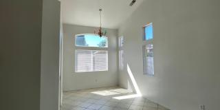 Large Four Bed, Three Bath Home with a Pool Gallery 5