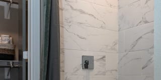 Canal 1535 Gallery 35