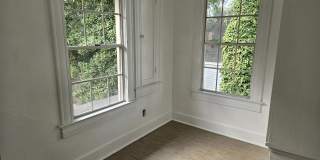 917 Pecan Boulevard Gallery 10