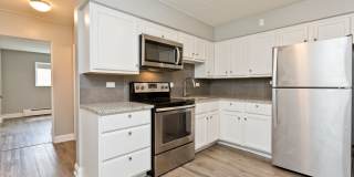 Newly Renovated 1 Bedroom Corner Unit Gallery 1