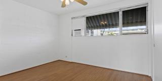 Charming Pualei Circle 1BR Condo with Parking, Pool & Utilities Included Gallery 19