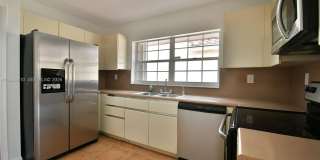 10380 NW 46th St Gallery 8