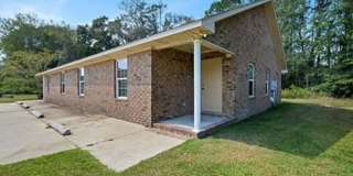 Beautiful duplex 3 bedroom 2 bath!! Gallery 1