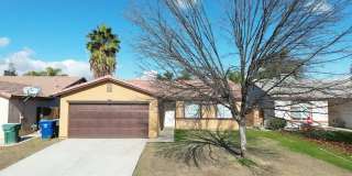 Cozy 3-Bedroom, 2-Bathroom Home in North Bakersfield Gallery 1