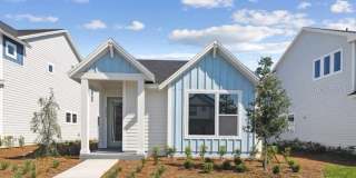 3077 VOYAGER AVENUE Gallery 1