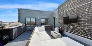 3914 S King Drive Gallery 22