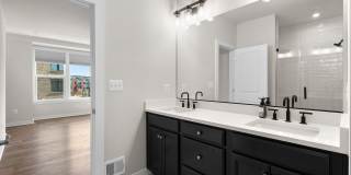 3BD/2.5BA - Derwood Townhouse Condo - Attached 1 Car Garage Gallery 31