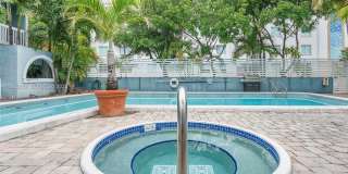 515 NE 38th St Gallery 10