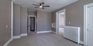 5 Bedroom 2.5 Bath Midtown Home Gallery 14