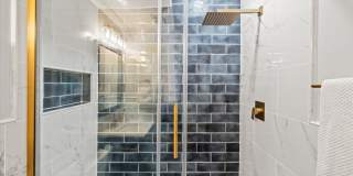 Stylish Trinidad 2BR/2BA Condo with Contemporary Upgrades and Skylights Gallery 11