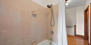 409 W 20TH Street Gallery 7