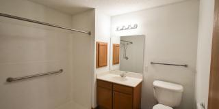 Lyons Court - Senior Living Gallery 7