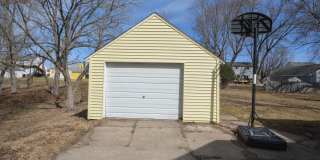 Private 2BR Austin MN Home on Quiet Dead‑End Gallery 3