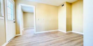 Cute Home, Close to Fort Riley Gallery 7