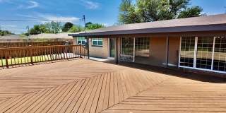 1706 Emerald Gallery 2