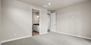 5-bedroom, 3-bedroom single family home! Gallery 22