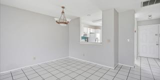 Quaint 2BR/2BA Citrus Park End Unit Condo in Hampton Park Gallery 17