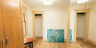 1208 East Barclay Court Gallery 17