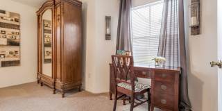 Lakes of Chateau Estates South Gallery 10